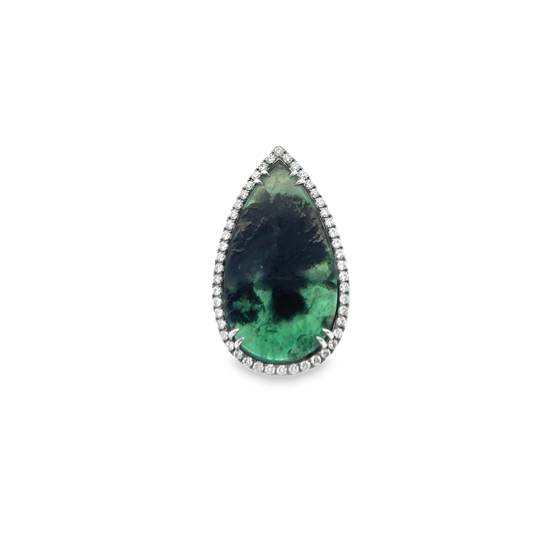 18KT WHITE GOLD PEAR CUT EMERLD SLICE RING WITH A