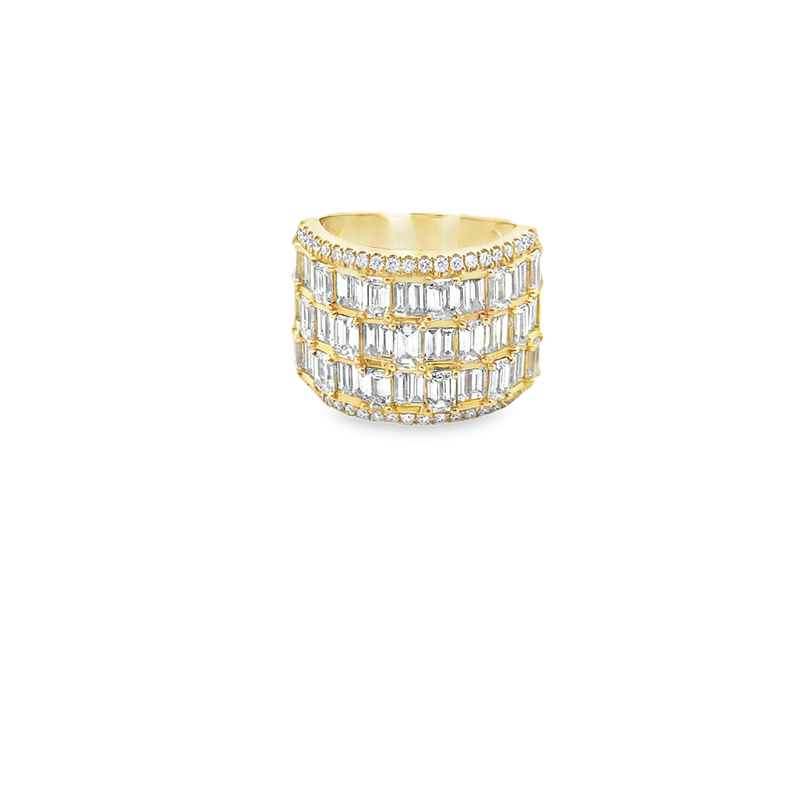18KT YELLOW GOLD ROUND DIAMOND, BAGUETTE, AND EMER