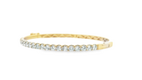 Round Diamond Hinge Bangle Bracelet